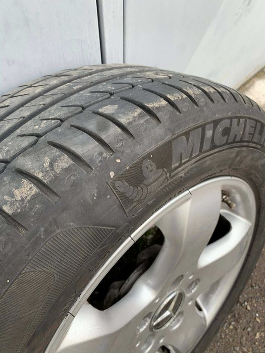 джанти с гуми за мерцедес 225 55 R16 цола