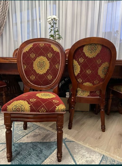 Продаются стулья