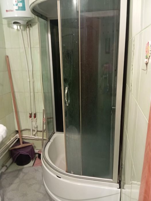 продам 2 комнатную квартиру