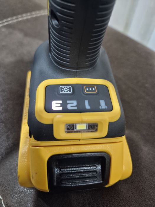 Продам новый гайковерт DeWolt 892