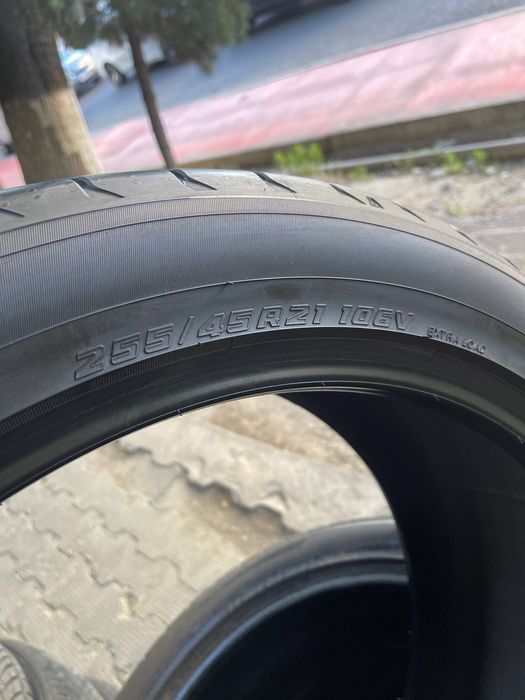 Yokohama 245/45R21 , 255/45R21