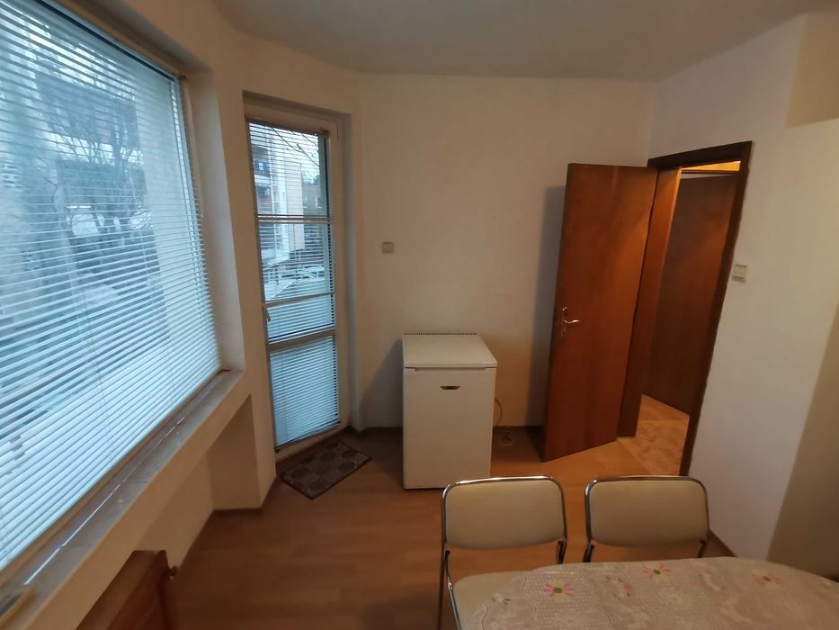 Дава се под наем Двустаен апартамент в Бургас, Братя Миладинови - 70 кв.м за 229.5 € - Снимка #3