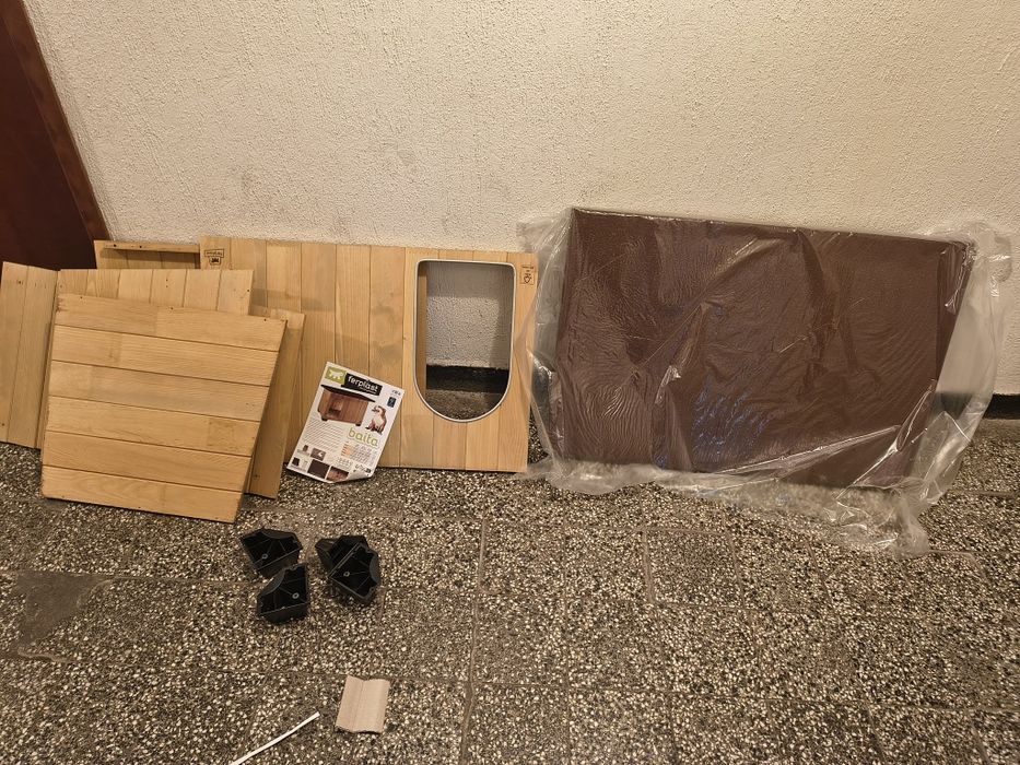 Ferplast Baita 80 Дървена колиба за кучета