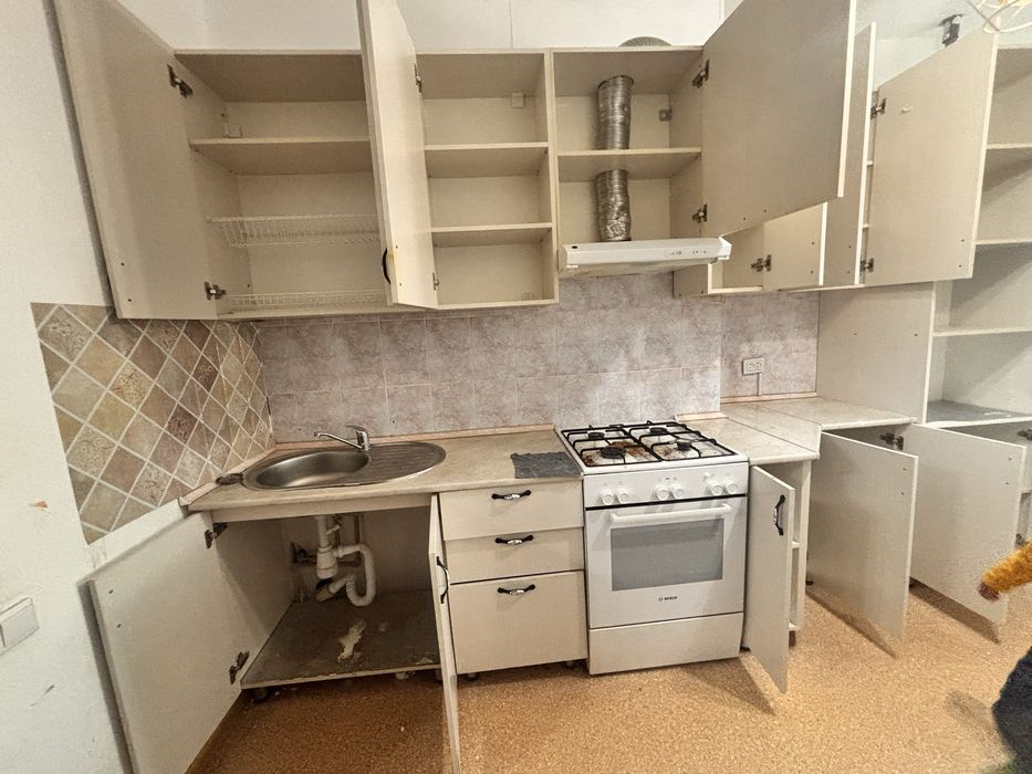 Срочная продажа Кухонный