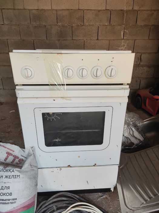 Продам Газ плиту