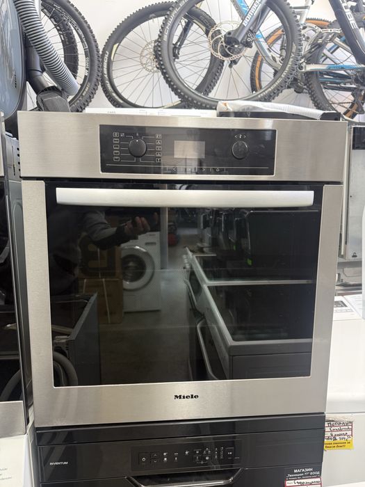 Фурна за пълно вграждане MIELE .