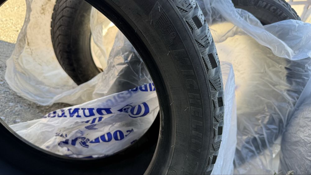 Michelin 245/45 R18