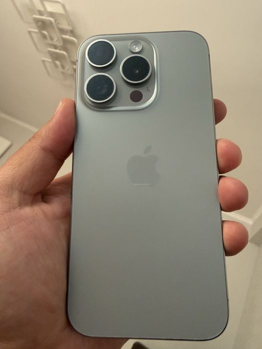 Iphone 15 pro 256GB