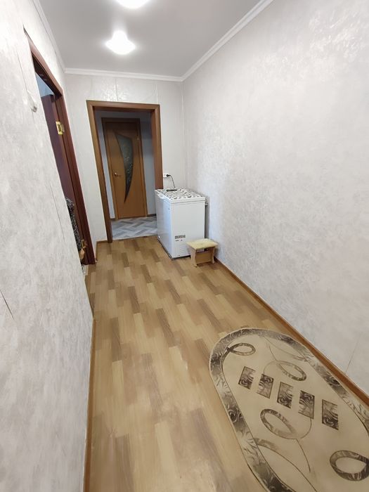 Продается 2-комн (9-43, 1 эт)