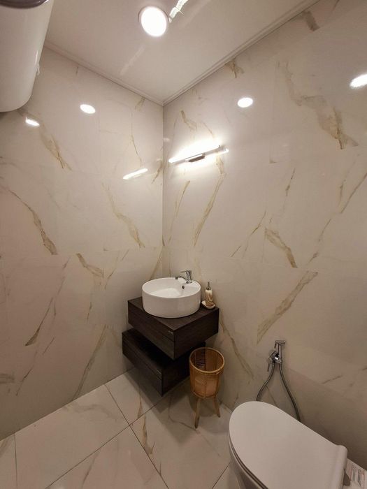 Продава се Тристаен апартамент в София, Център - 120 кв.м за 2750 €/кв.м - Снимка #9