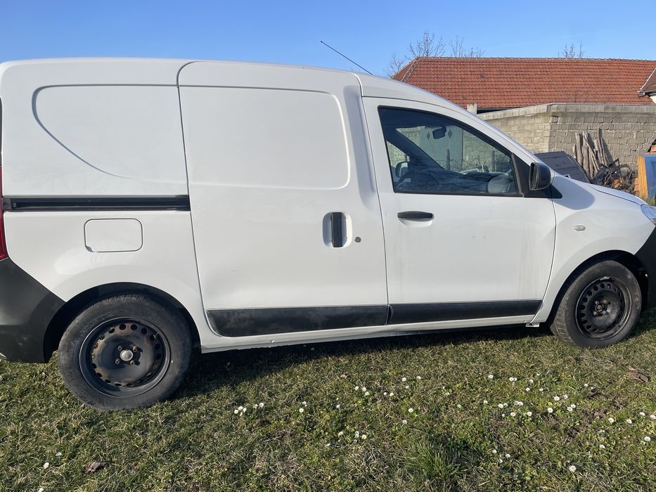 Dacia Sandero / Doker & Iveco Daily
