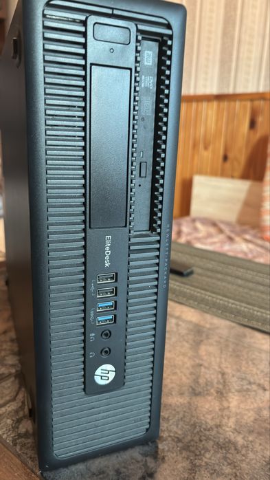 Настолен компютър HP