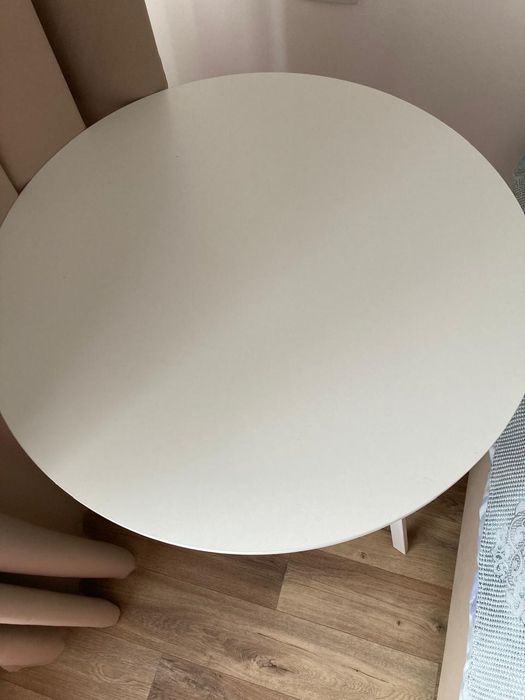 Продам стол кухонный