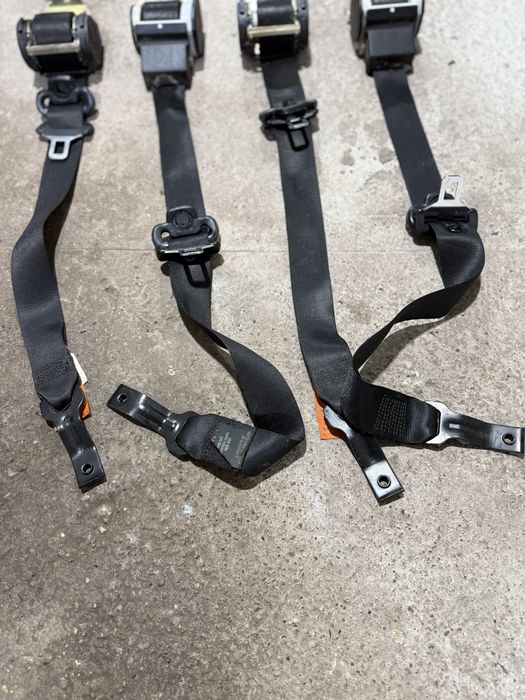 Передние Ремни на BMW e36