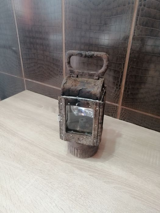 Lampa militara germana cu carbid
