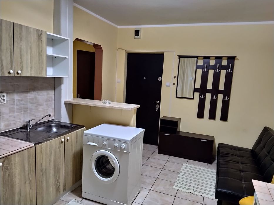 Garsonieră de închiriat