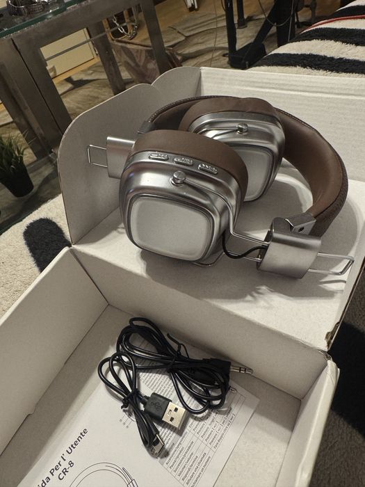 Casti bluetooth over ear