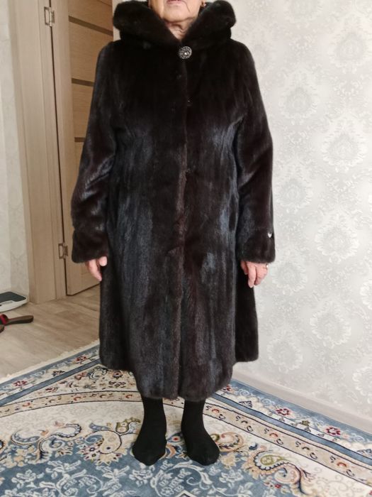 Продам норковую шубу