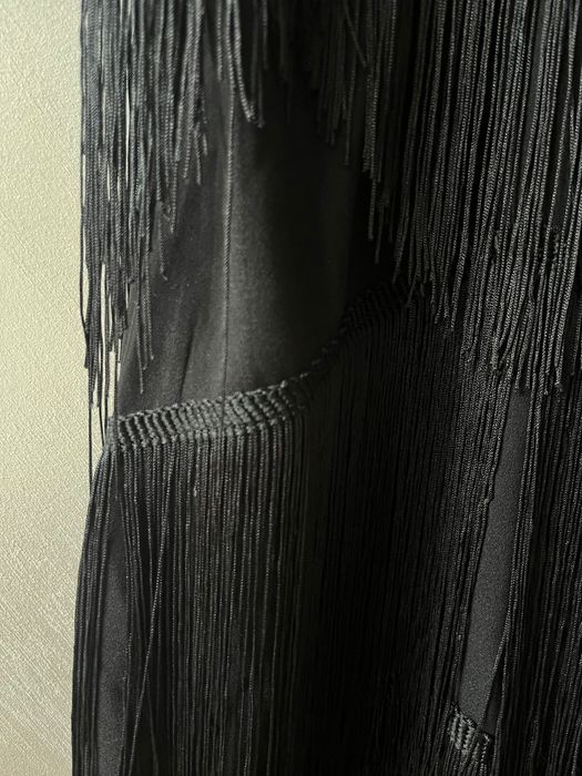 Малка черна рокля SHEIN с ресни