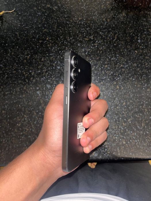 Продам Самсунг s24