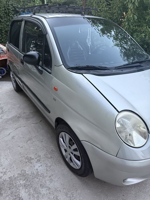 Matiz sotiladi 2009 yil xolati yaxshi