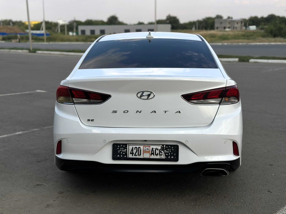 Hyundai Sonata SE