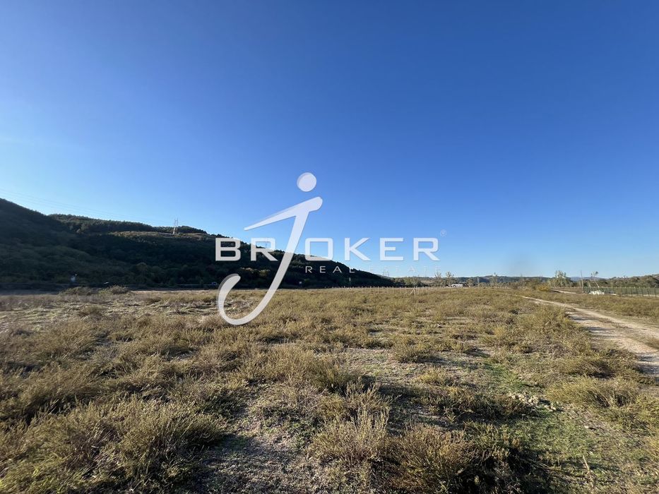 Парцел в Кърджали, област-гр.Момчилград