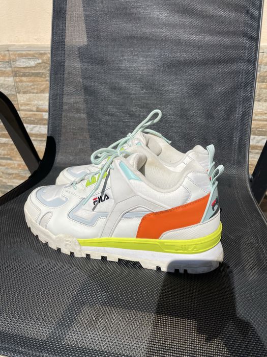 Adidasi Fila de dama marime 40