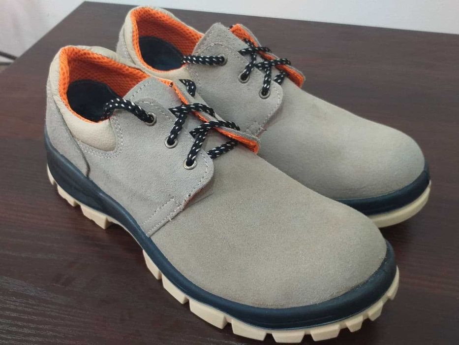 Oyoq kiyim Uniforma СКИДКА.