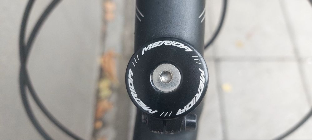 Продавам   алуминиев велосипед Merida   28 цола,53 см