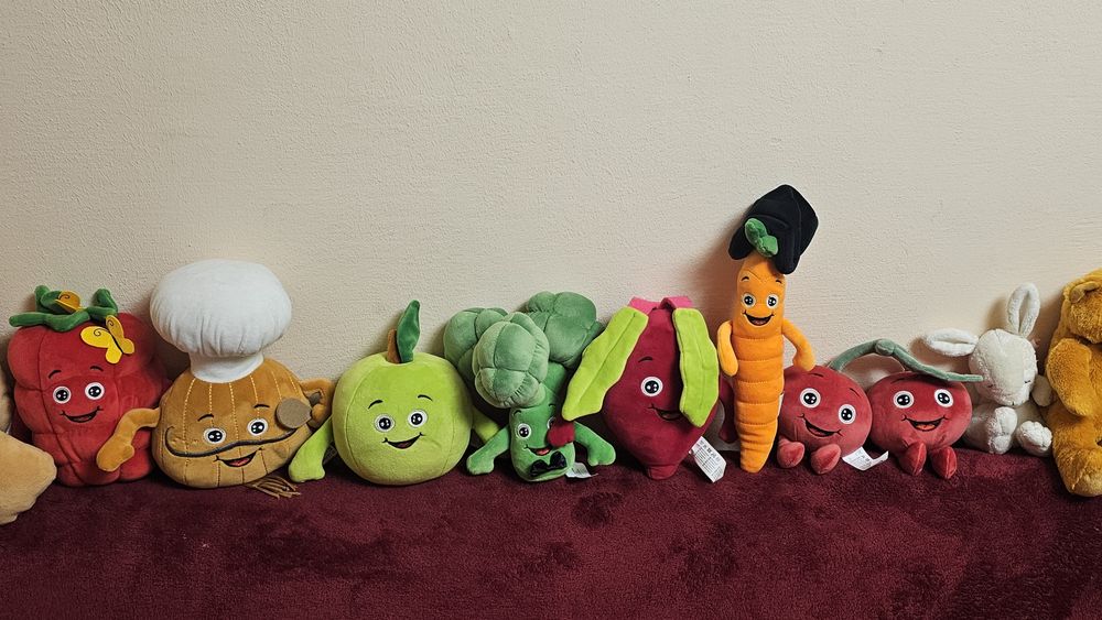 Lot fructe si legume pluș ,nou ,7 bucăți