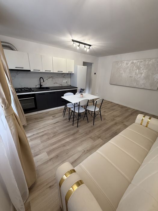 Apartament 2 camere si living openspace cu bucatarie proaspat renovat