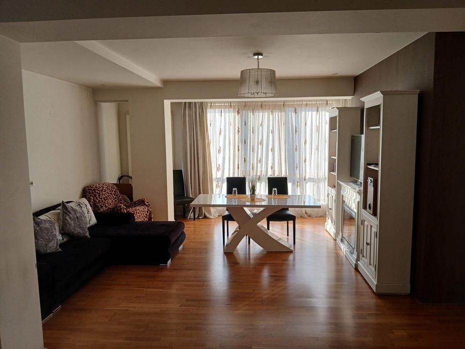 Apartament 3 camere