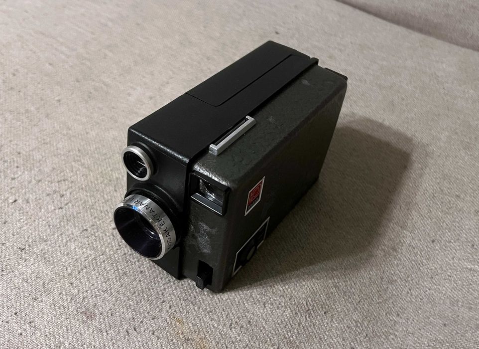 Camera filmat Kodak Instamatic M16 Super 8 vintage SUA