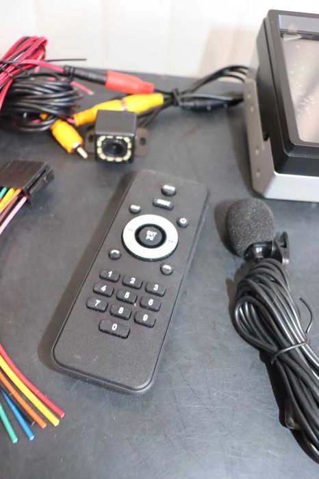 Универсална мултимедия за кола 2DIN,Android,GPS,камера,навигация,Mic