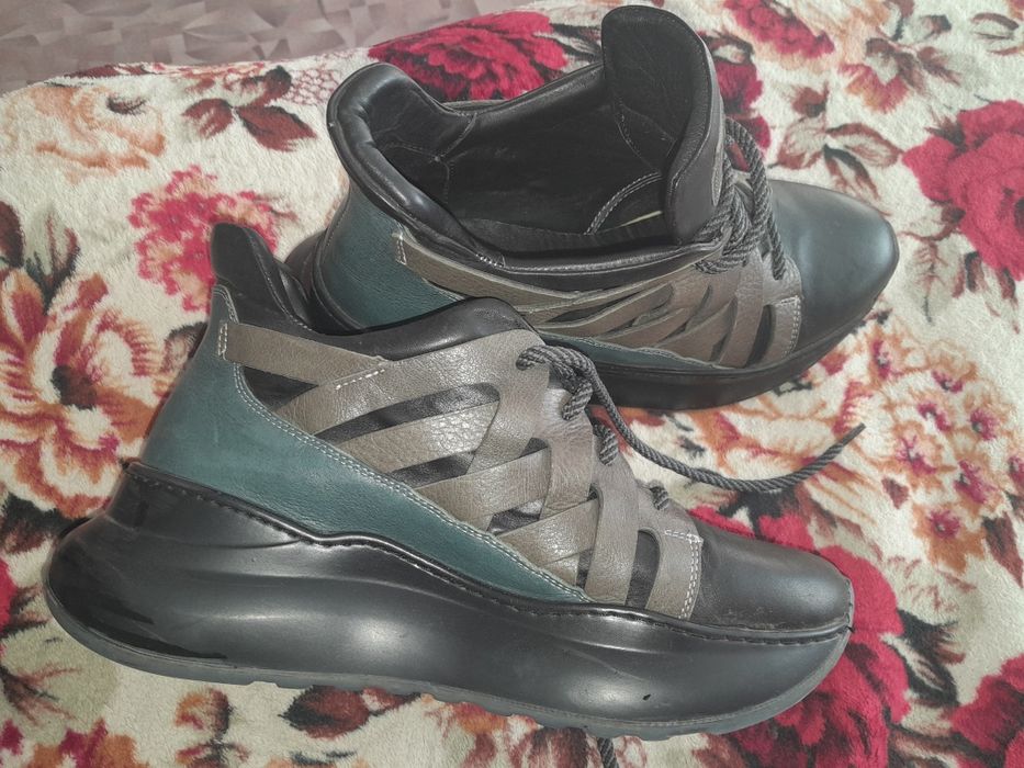 Женская обувь кожа