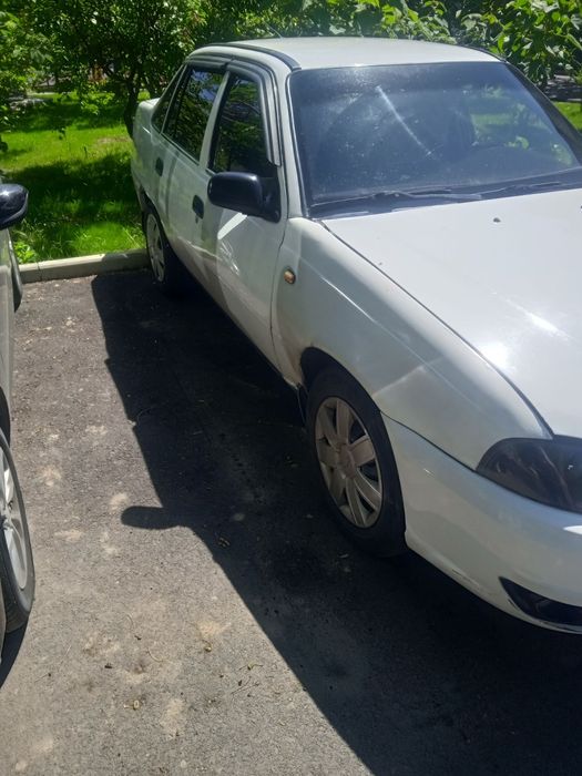 Нексия сонс Трамблер сотилади