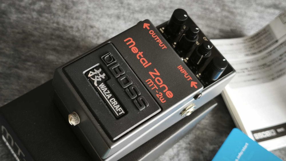 Pedala chitara Boss MT-2W Metal Zone Waza Craft – Made in Japan - GARANTIE 1 AN!