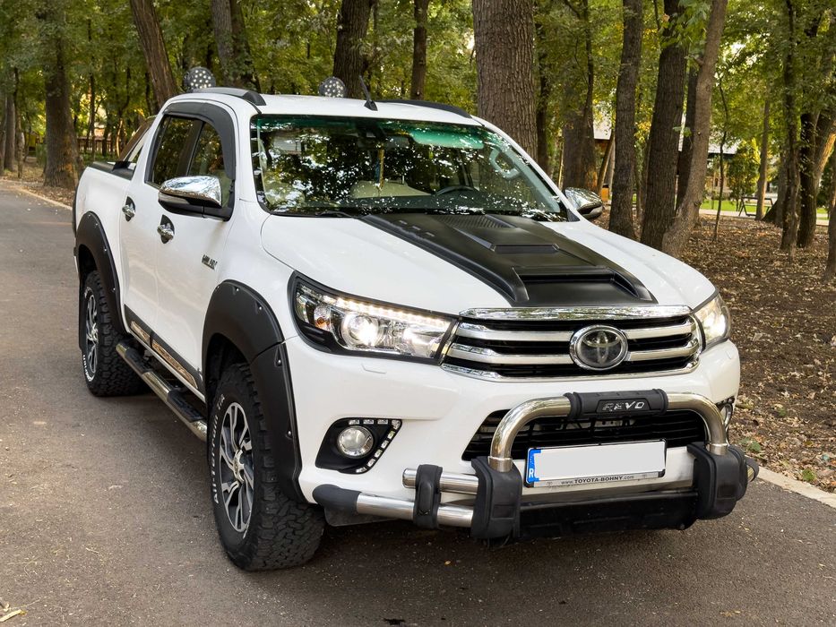 Toyota Hilux Revo 2016