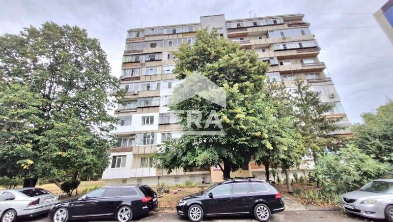 Продава се Двустаен апартамент в Варна, Младост 2 - 44 кв.м за 2612 €/кв.м - Снимка #9