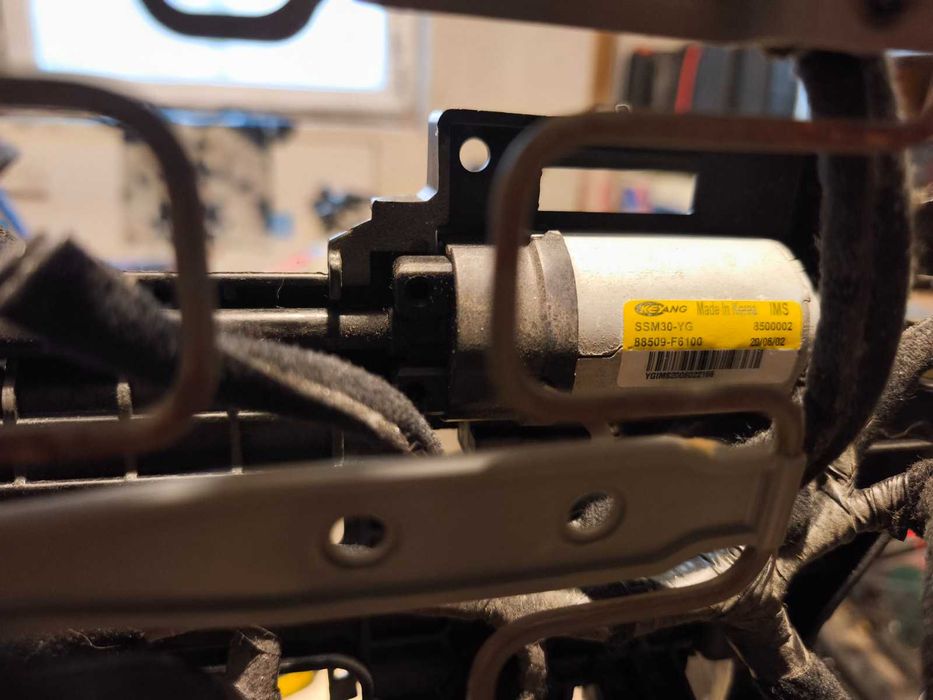 Hyundai SANTA FE 4 (2018-2022) Механизъм за шофорска седалка