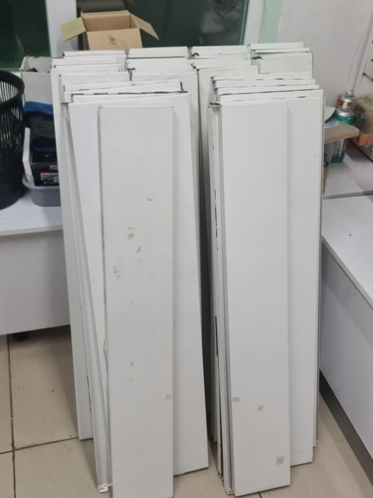 Продам полки для магазина
