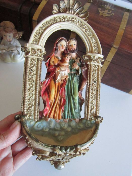 cadou rar Craciun Holy Water Familia Sfanta  Maria pruncul si Sf.Iosif