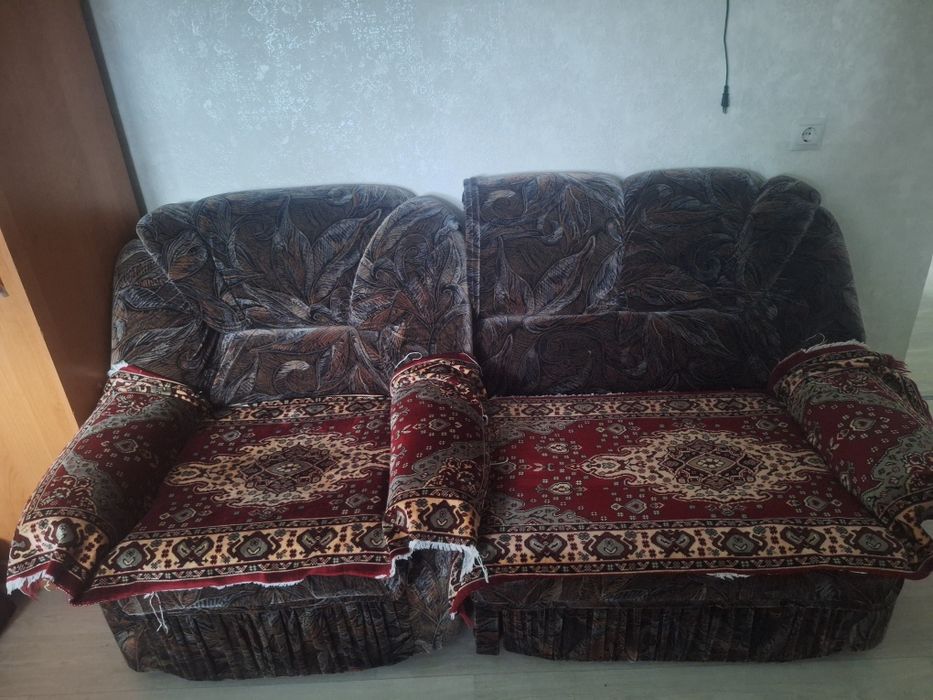 Продам диваны и кресло