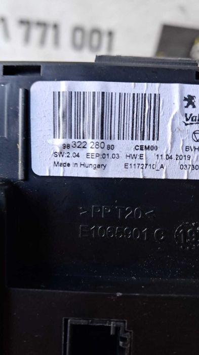 modul clima Peugeot 308 T9 an 2019 cod 9832228080