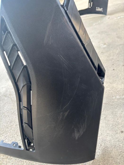 Бампер. Нижний часть заднего бампера