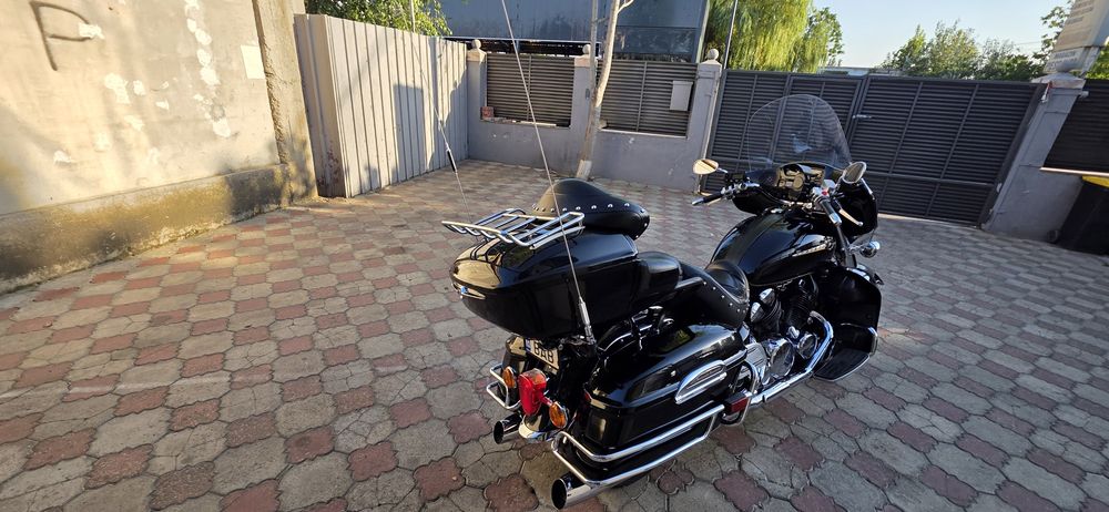 Yamaha Royal Star Midnight Venture 2004