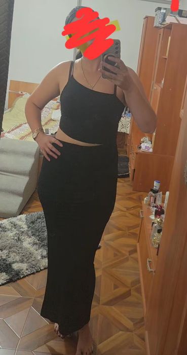 Rochita neagra Zara