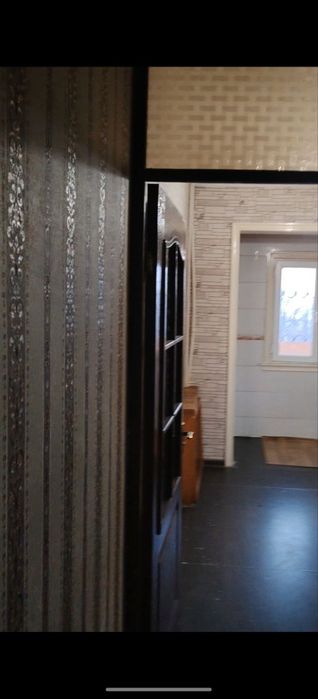 Квартира факат кизларга