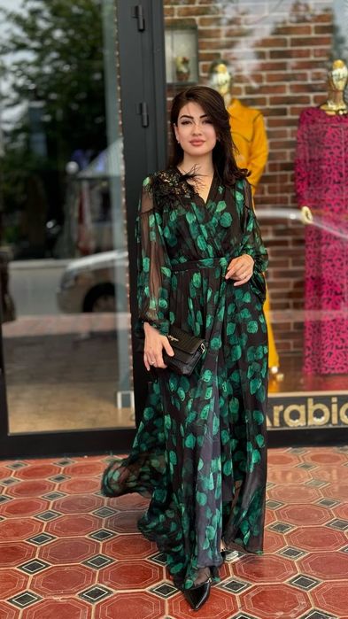 Продаётся женские платье